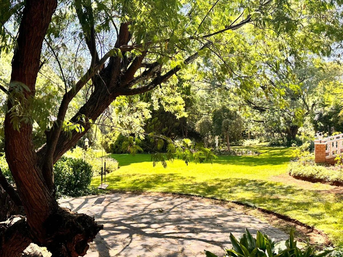 Farm Stay At Saffron Cottage On Haldon Estate Bloemfontein Exterior photo